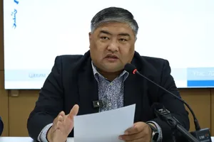 ДАРХАН-УУЛ АЙМАГ: ХҮҮХЭД НЬ ЭЕШ-ТАЙ ӨДӨР ЭЦЭГ ЭХЭД НЬ ЦАЛИНТАЙ ЧӨЛӨӨ ОЛГОНО
