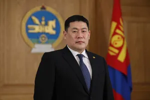 Л.ОЮУН-ЭРДЭНЭ 150 ТЭРБУМ АМ.ДОЛЛАРЫН УСНЫ ТӨСЛИЙН ТУСГАЙ ЭЛЧЭЭР ТОМИЛОГДЖЭЭ